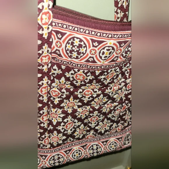 VB Villager Tote - Fair Isle Pattern Retired - Picture 4 of 4